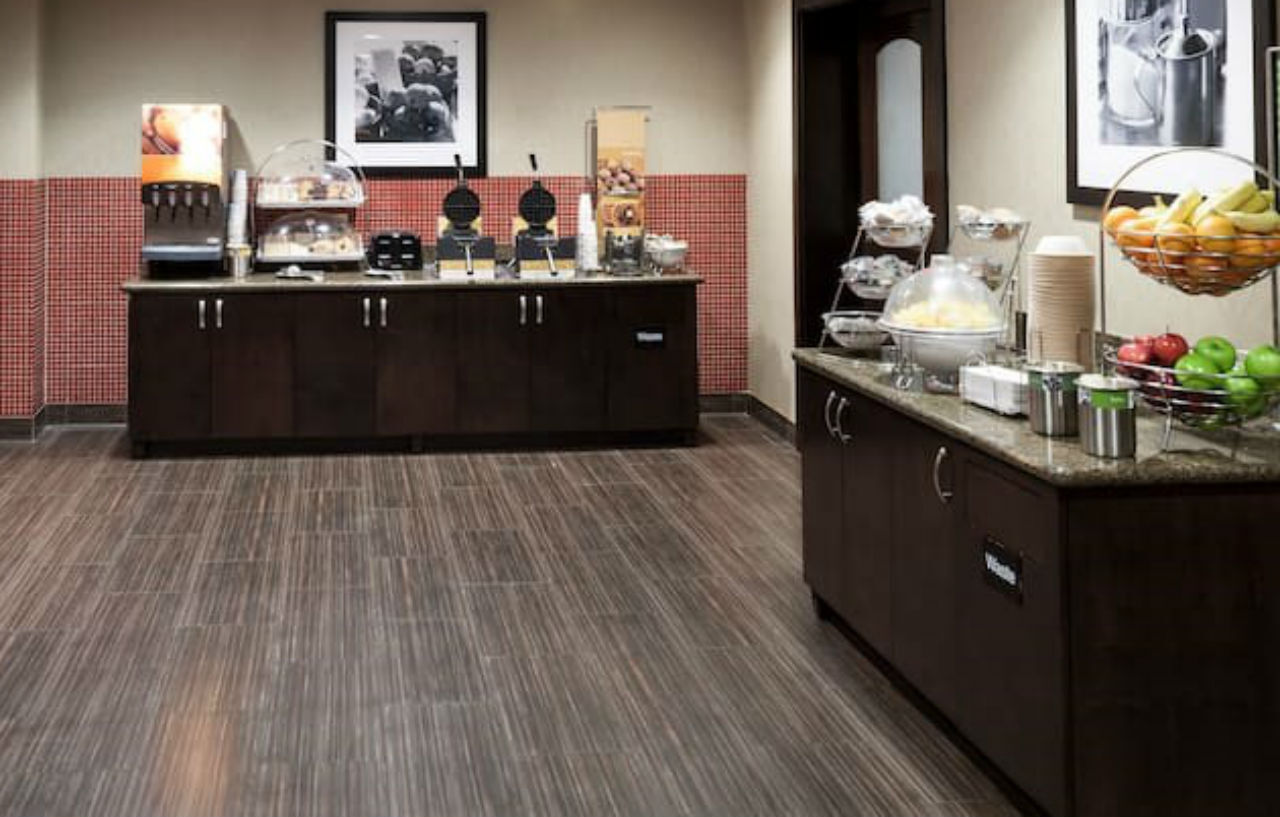 Hampton & North/happy Valley Hotel 3*